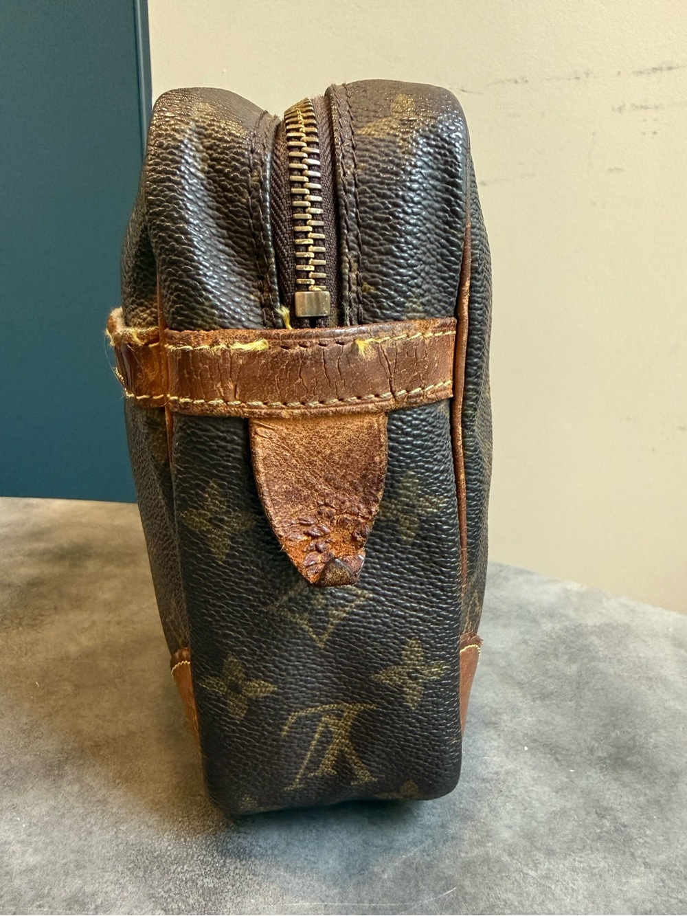 Louis Vuitton Vintage Brown Monogram Canvas Pouch - Picture 8 of 12